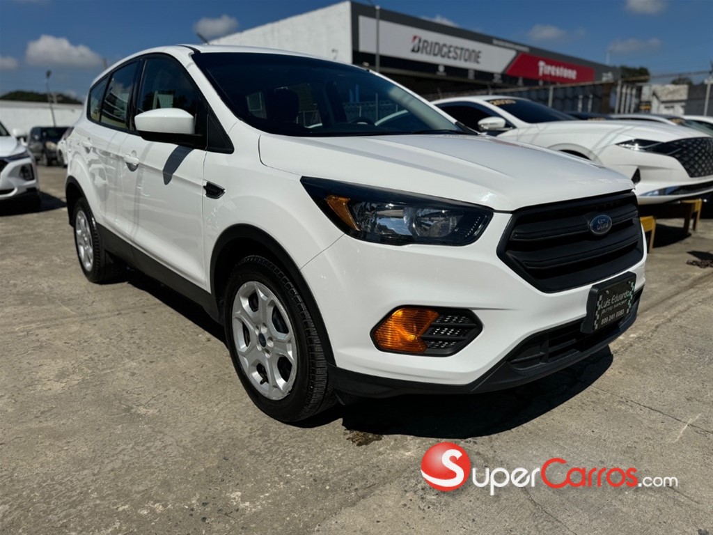 2019 Ford Escape — foto 2 / 8
