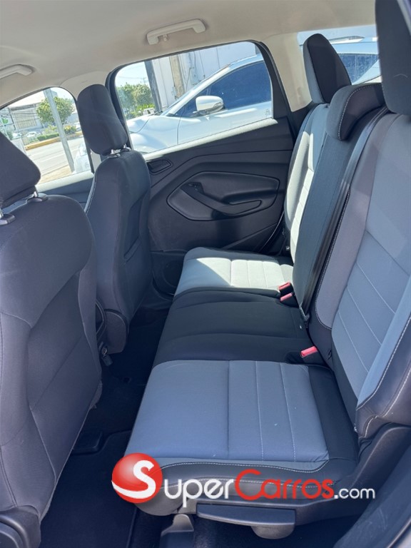 2019 Ford Escape — foto 7 / 8