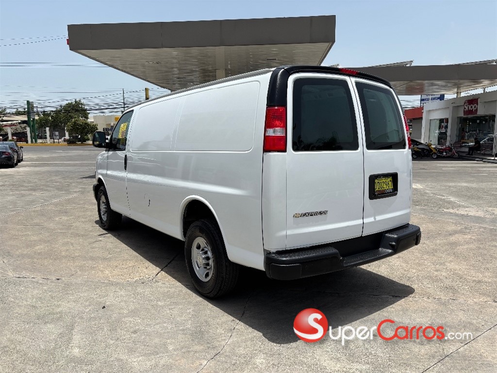 2021 Chevrolet Express G2500 — foto 5 / 11