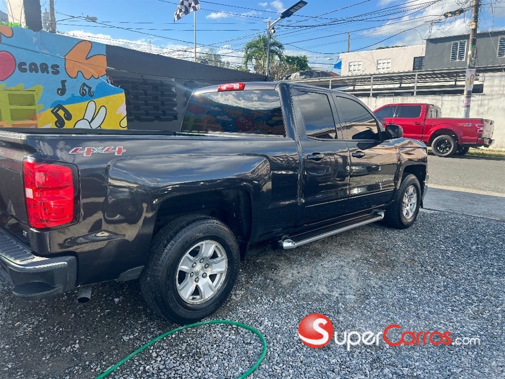 2015 Chevrolet Silverado Custom — foto 4 / 12