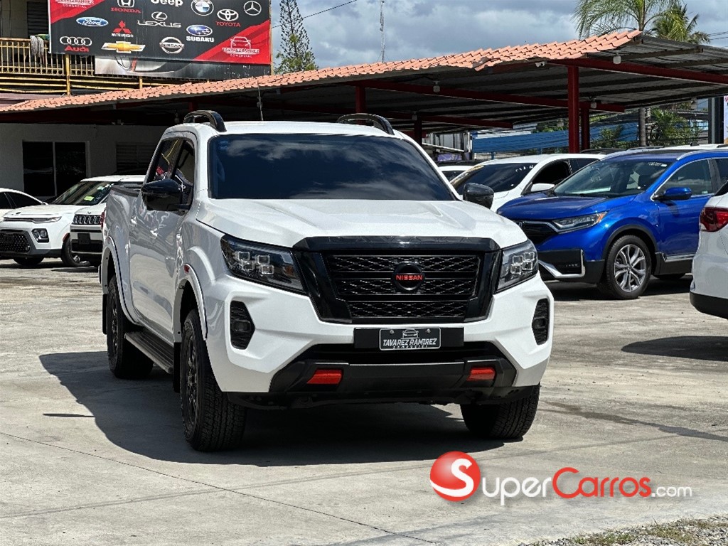 2024 Nissan Navara PRO X4 — foto 3 / 12