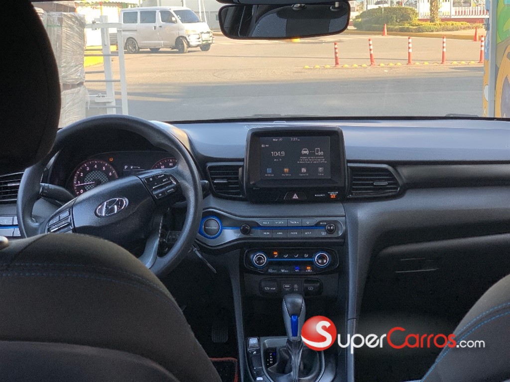 2019 Hyundai Veloster — foto 3 / 8