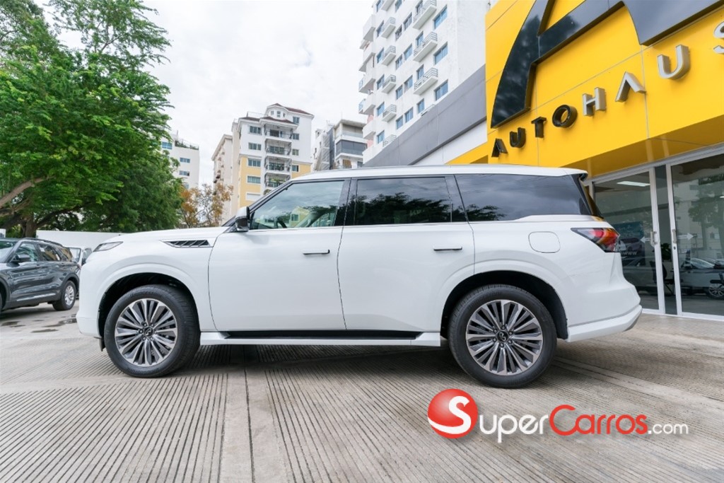 2027 Infiniti QX-80 — foto 3 / 11