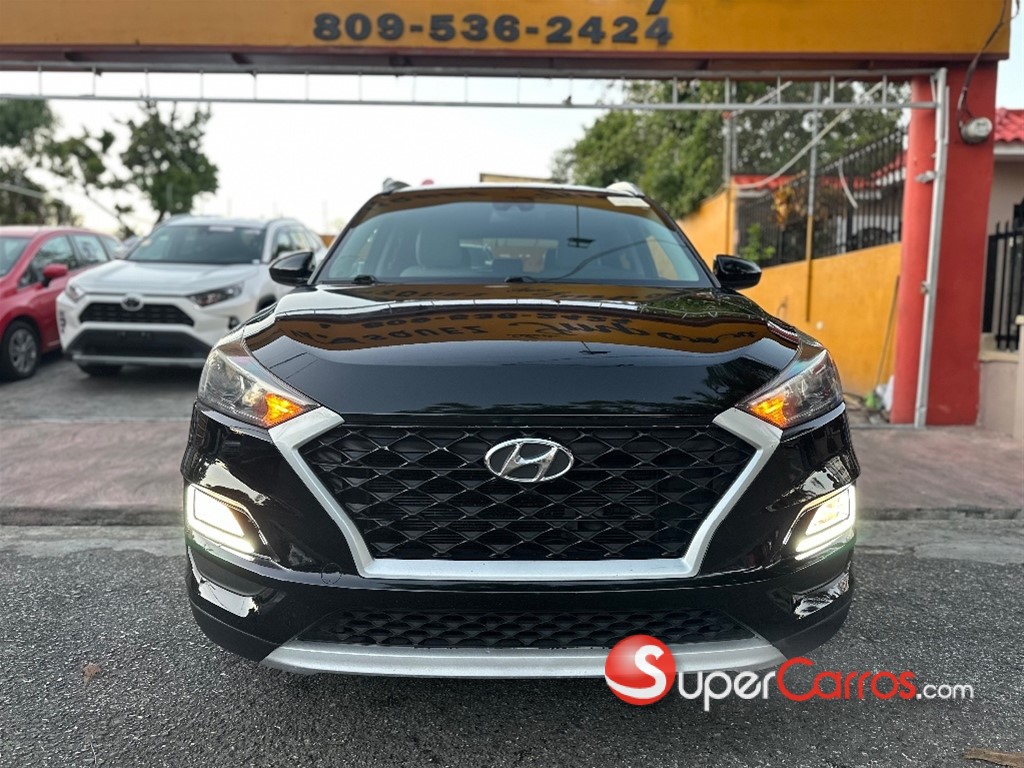 2020 Hyundai Tucson SE — foto 2 / 8