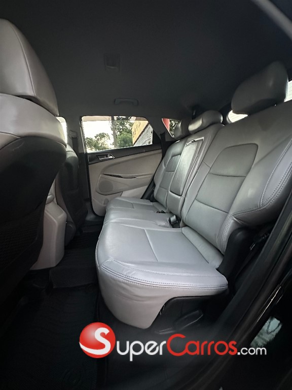 2020 Hyundai Tucson SE — foto 5 / 8
