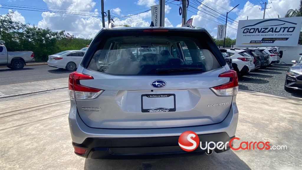 2025 Subaru Forester — foto 7 / 10