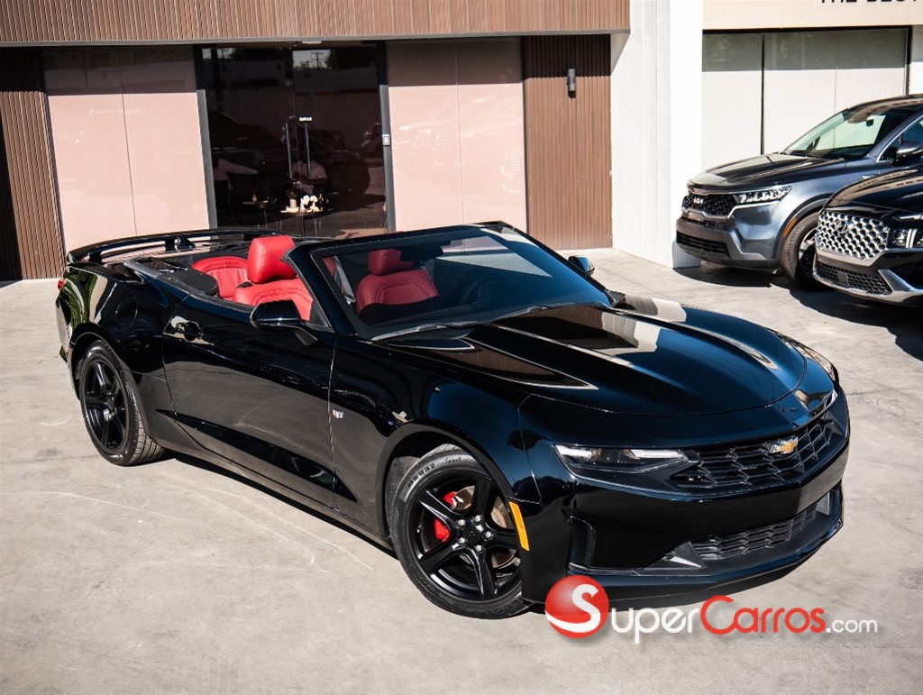 2020 Chevrolet Camaro LT Convertible — foto 2 / 12