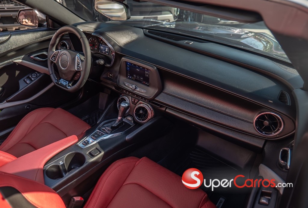 2020 Chevrolet Camaro LT Convertible — foto 5 / 12