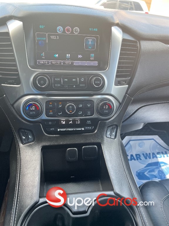 2015 Chevrolet Suburban LTZ — foto 6 / 12