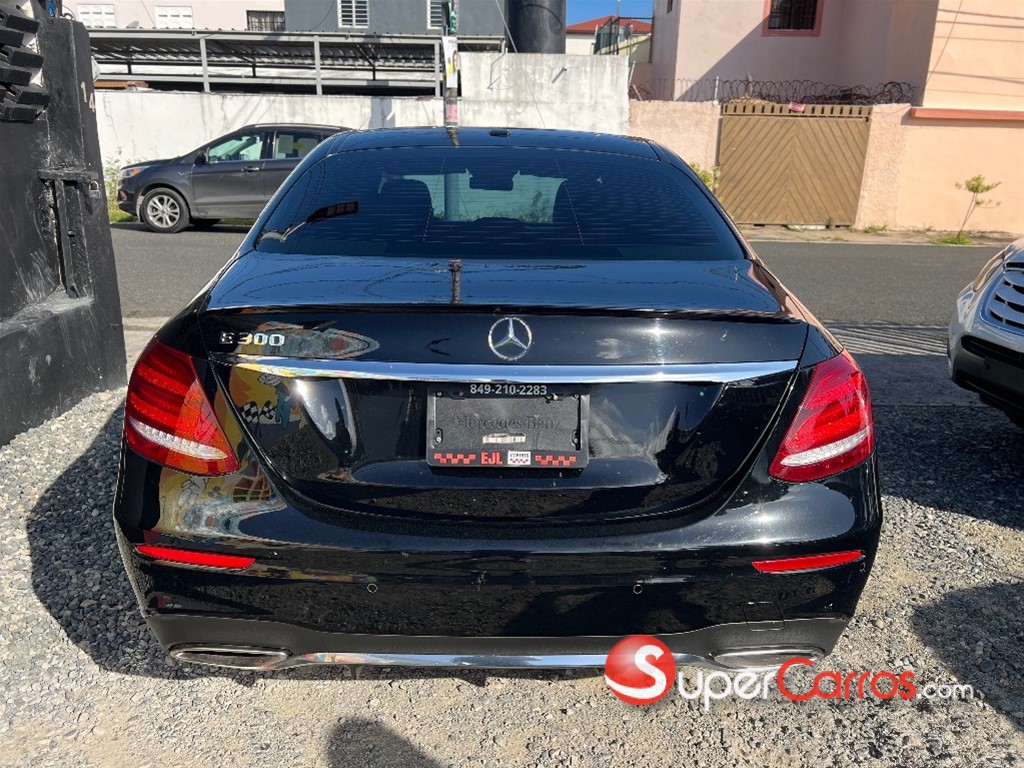 2019 Mercedes-Benz Clase E 300 — foto 4 / 12