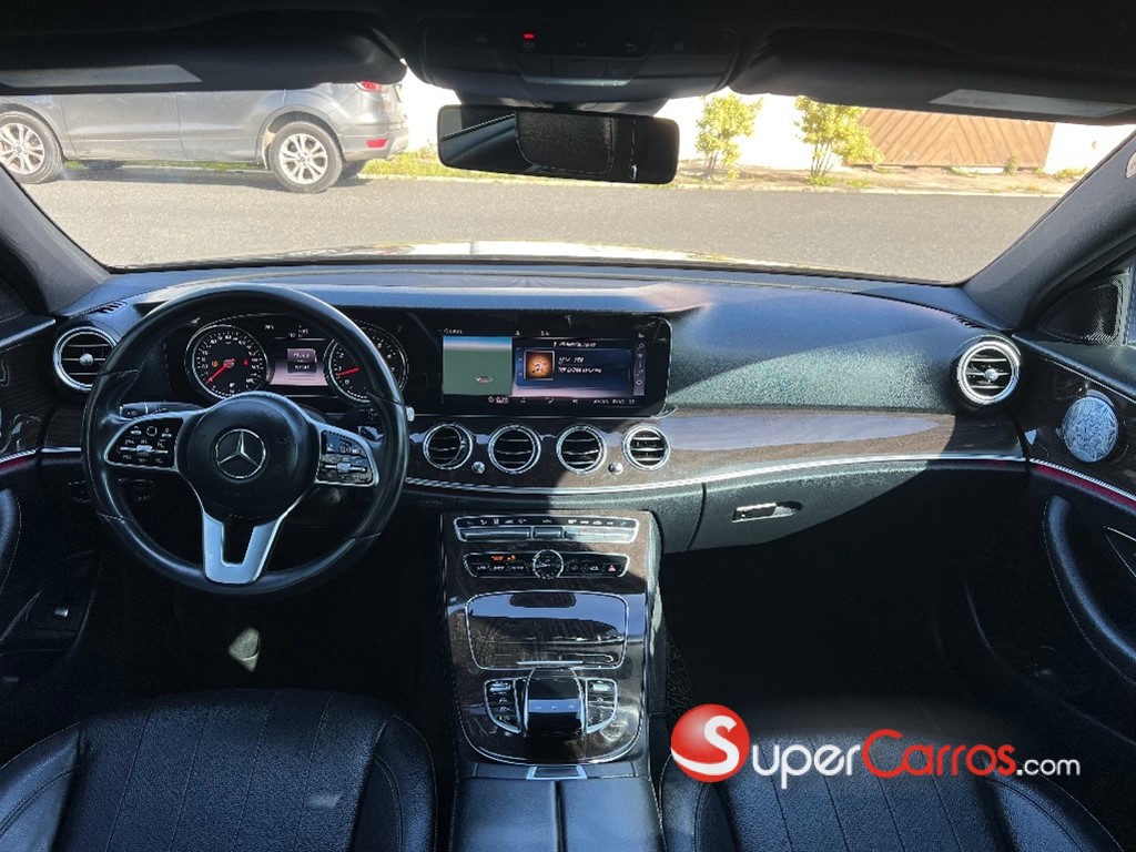 2019 Mercedes-Benz Clase E 300 — foto 5 / 12