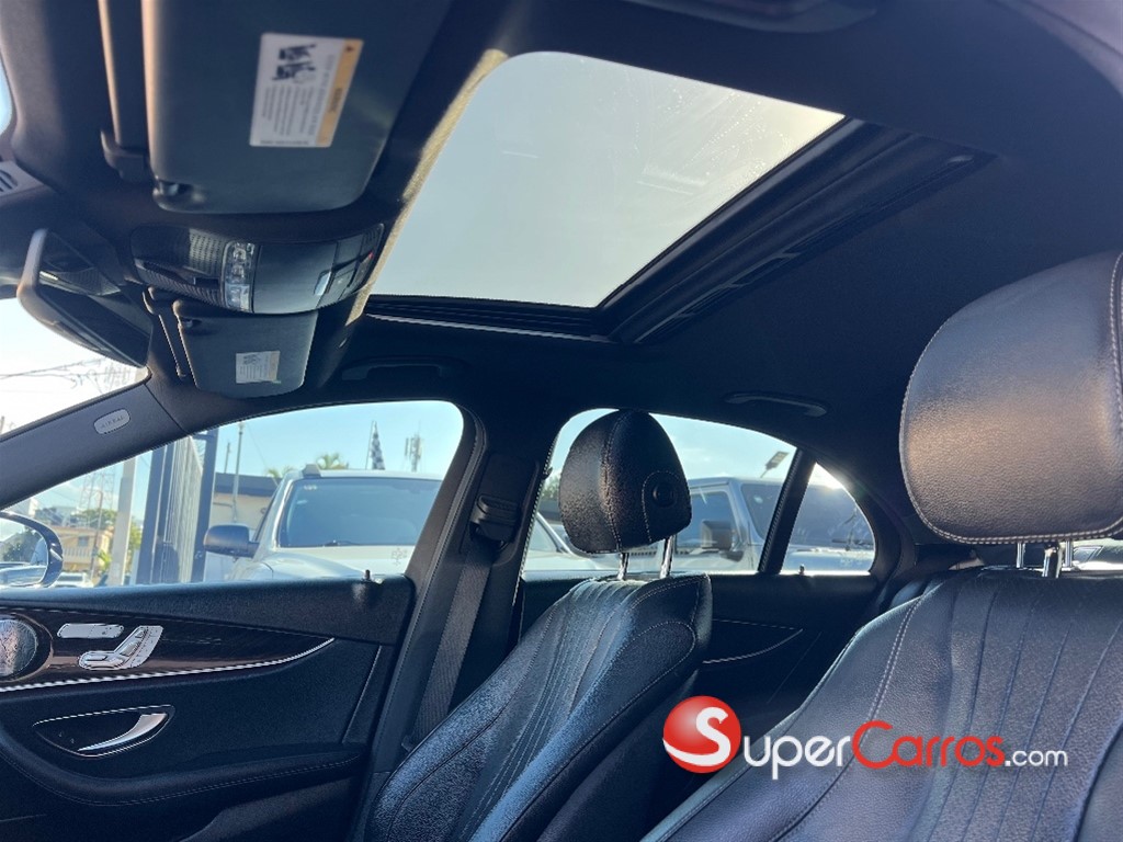 2019 Mercedes-Benz Clase E 300 — foto 6 / 12