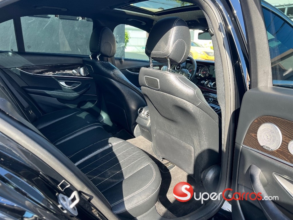 2019 Mercedes-Benz Clase E 300 — foto 9 / 12