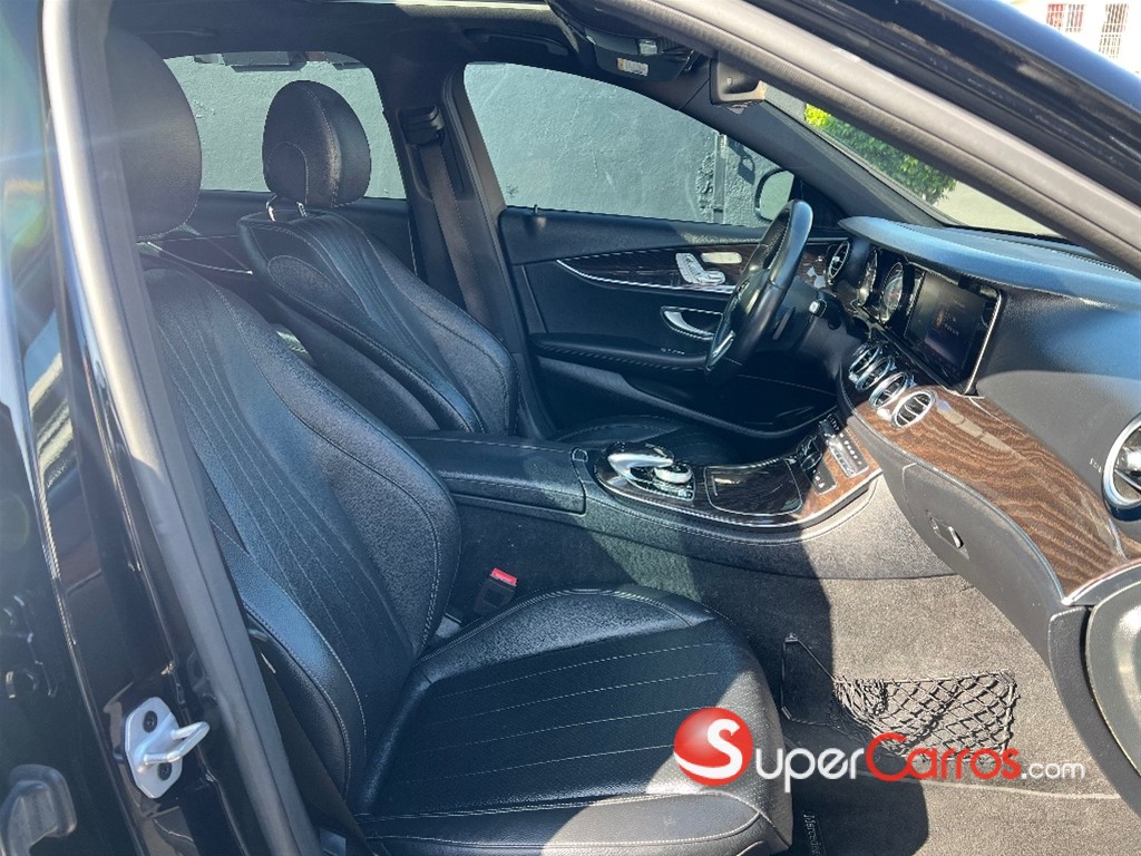 2019 Mercedes-Benz Clase E 300 — foto 10 / 12