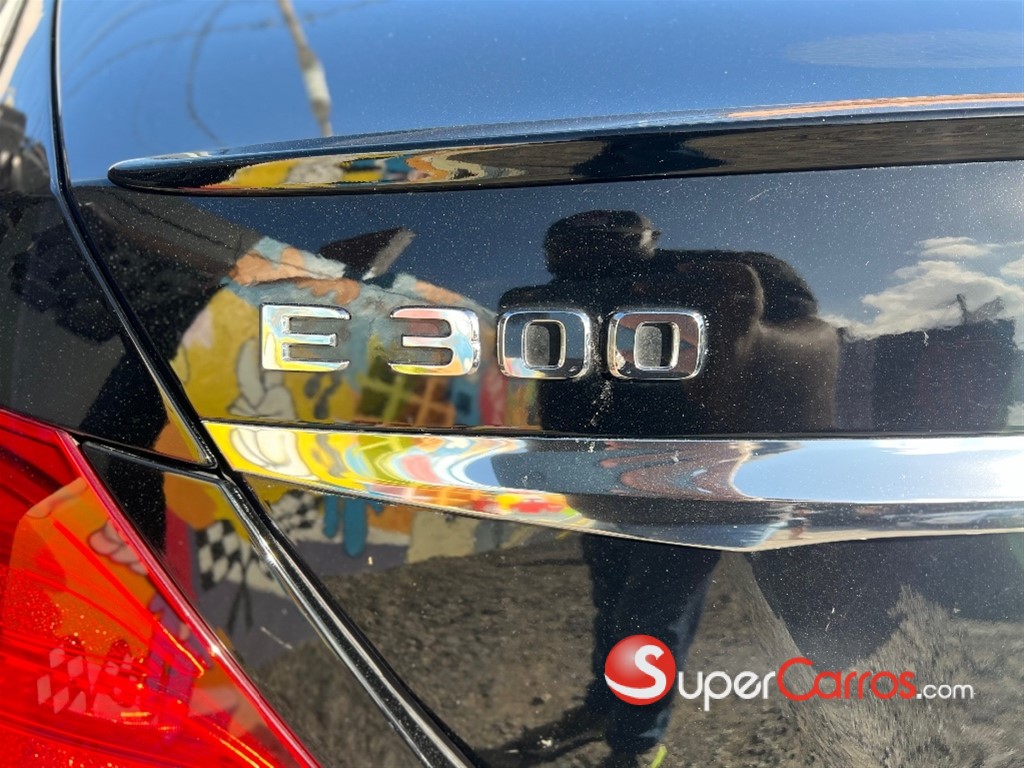 2019 Mercedes-Benz Clase E 300 — foto 11 / 12