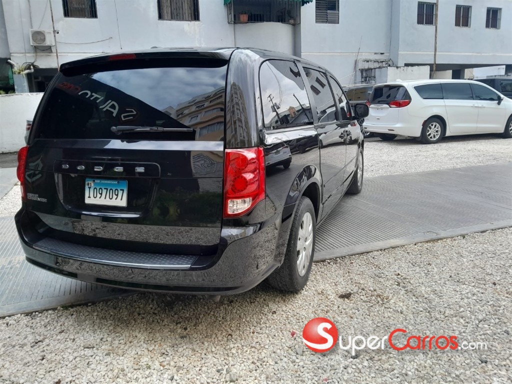 2017 Dodge Caravan Sport — foto 5 / 11