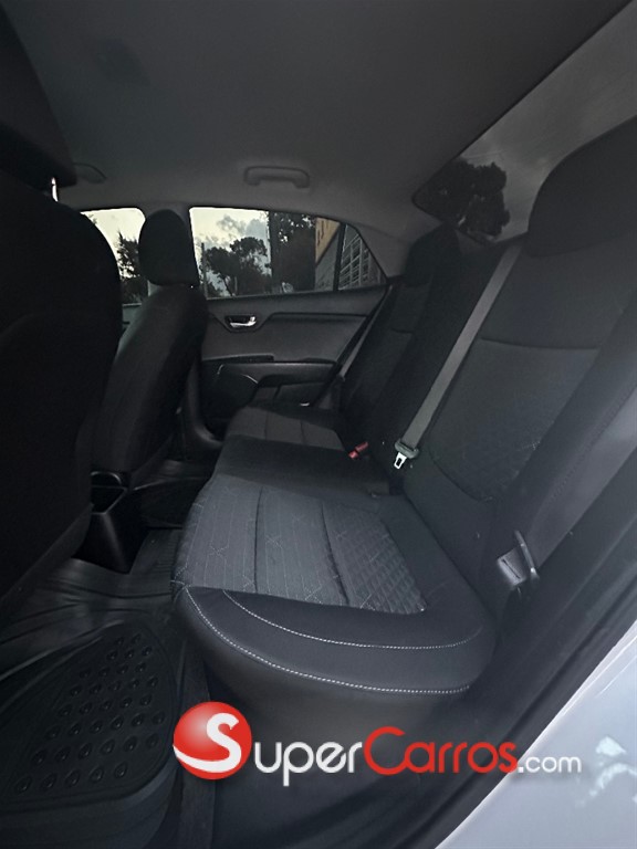 2019 Kia Rio LX — foto 5 / 7