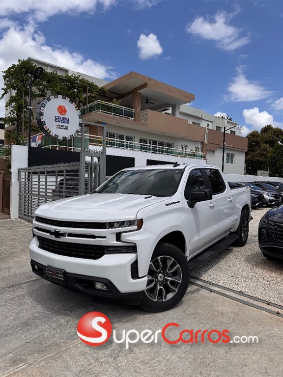 2020 Chevrolet Silverado RST — foto 5 / 10