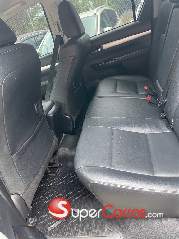 2023 Toyota Hilux Limited TSS — foto 6 / 8
