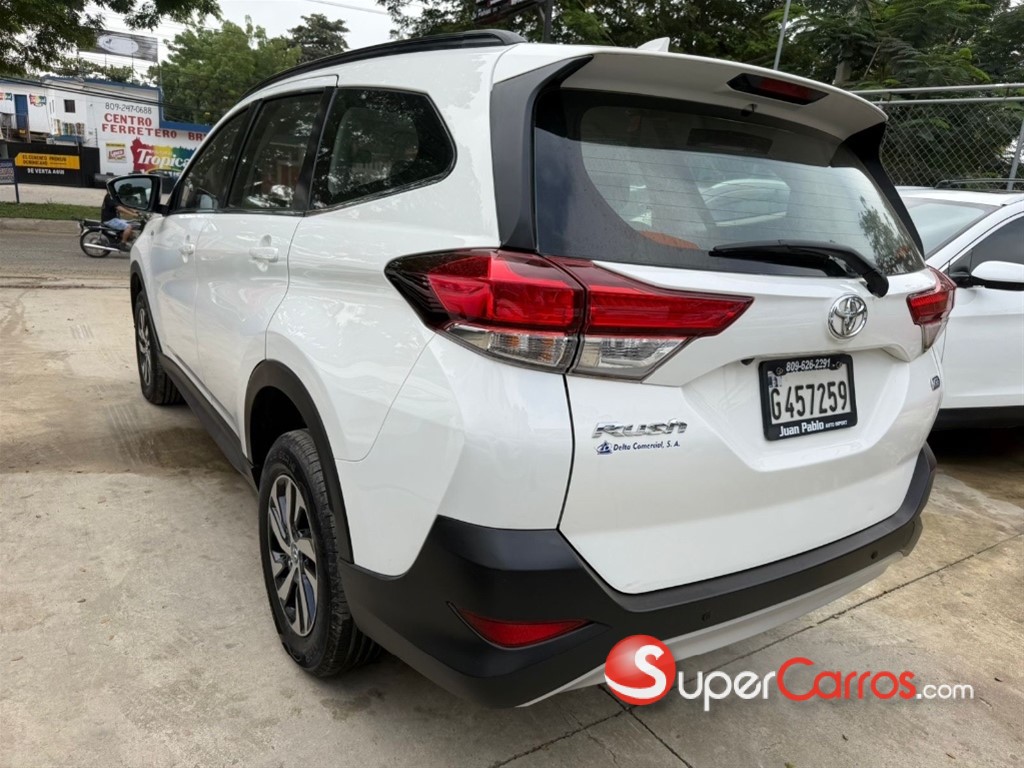 2019 Toyota Rush — foto 6 / 9