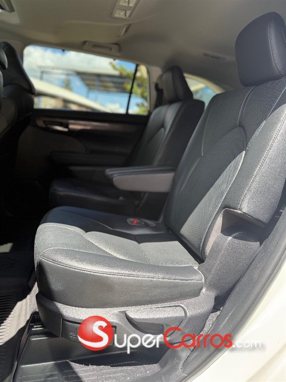 2020 Toyota Highlander Limited — foto 4 / 11