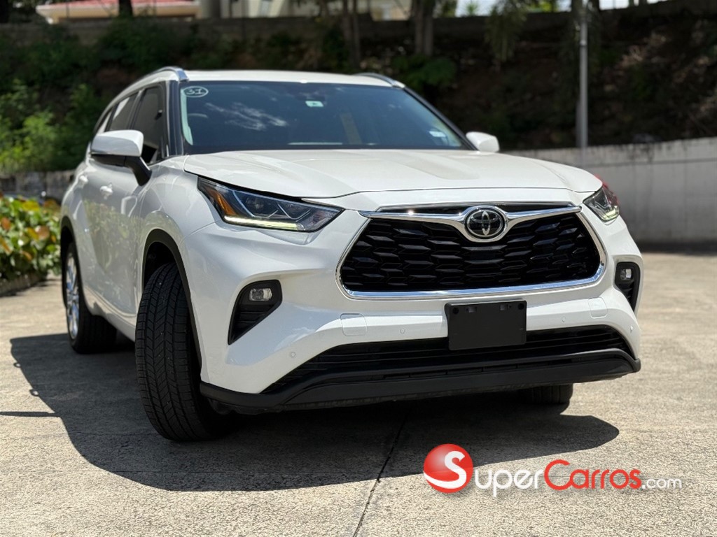 2020 Toyota Highlander Limited — foto 9 / 11