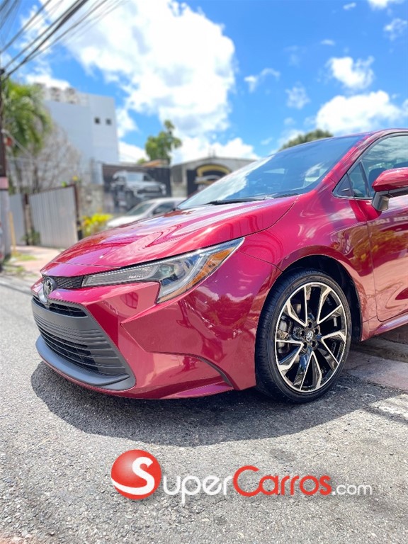 2023 Toyota Corolla LE — foto 2 / 12