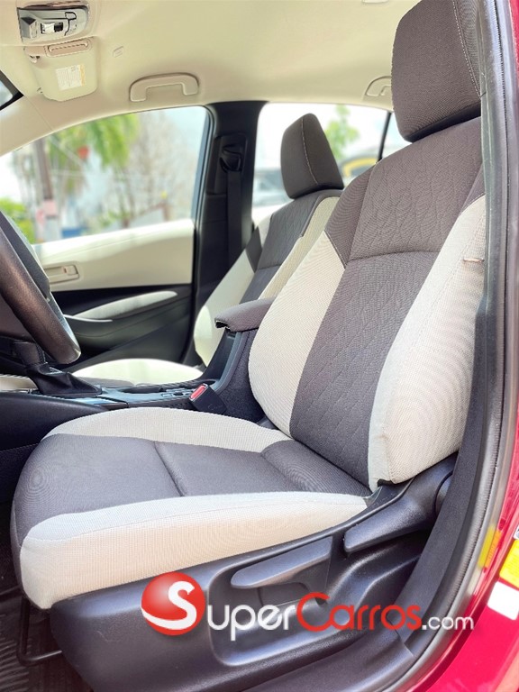 2023 Toyota Corolla LE — foto 8 / 12