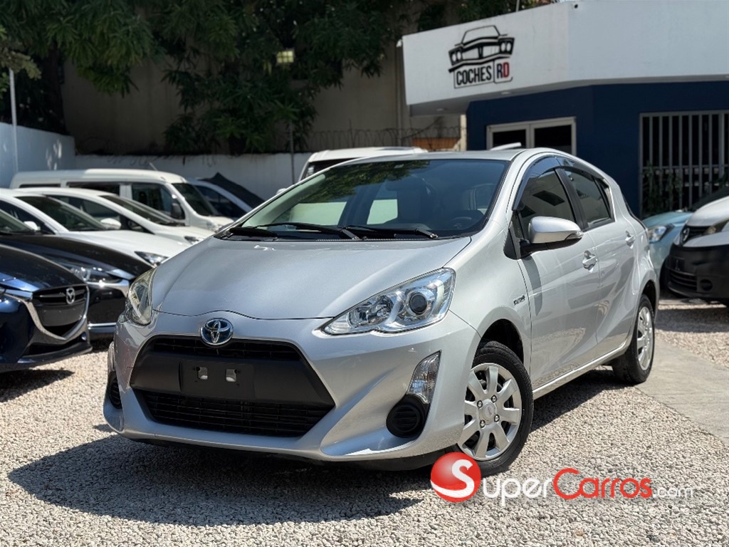 2018 Toyota Aqua Hibrido