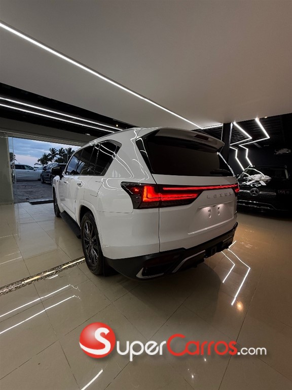 2023 Lexus LX 600 F Sport — foto 4 / 12