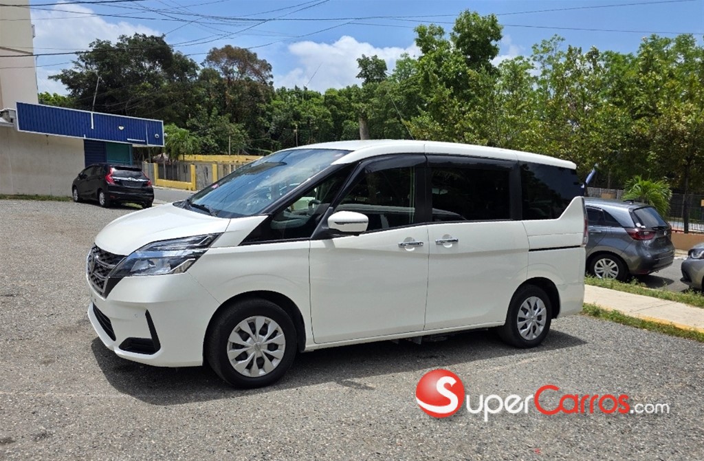 2021 Nissan Serena — foto 4 / 12