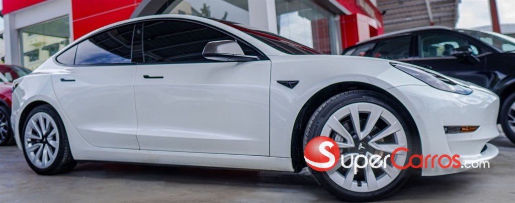 2021 Tesla Model 3 Long Range — foto 3 / 11