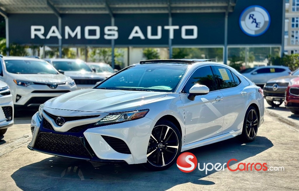 2019 Toyota Camry XSE
