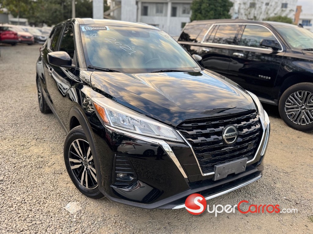 2021 Nissan Kicks — foto 2 / 10
