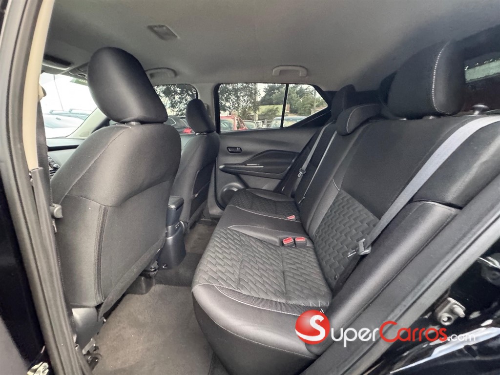 2021 Nissan Kicks — foto 9 / 10