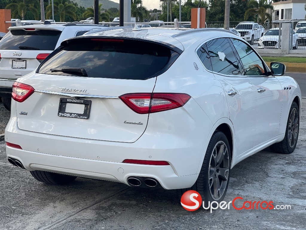 2019 Maserati Levante SQ4 — foto 7 / 12