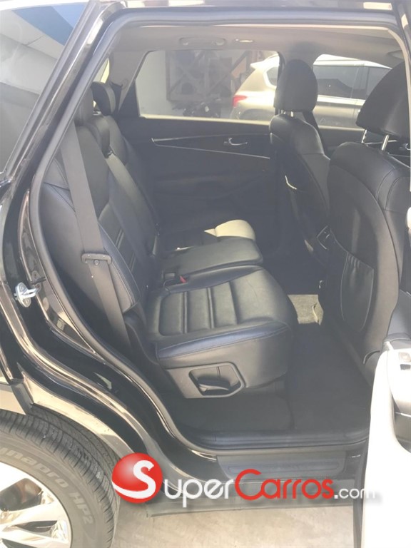 2019 Kia Sorento — foto 4 / 7