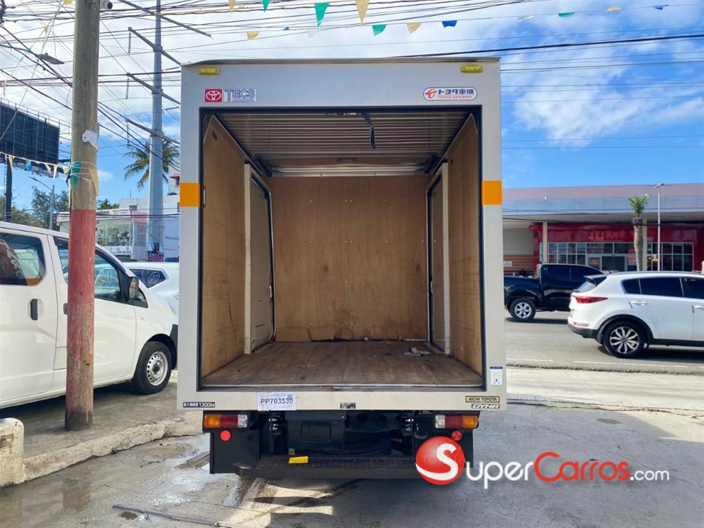2020 Toyota Dyna — foto 5 / 9