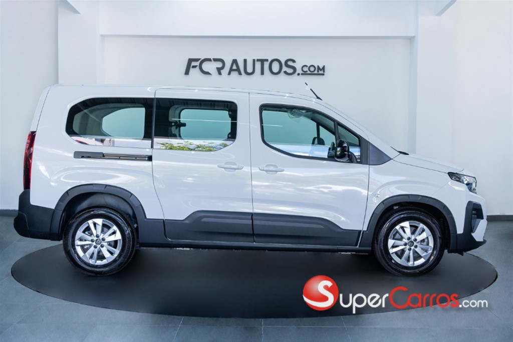 2027 Peugeot Rifter — foto 4 / 12