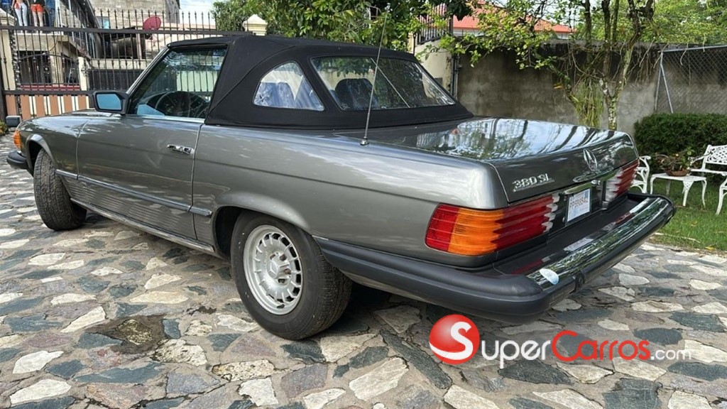 1982 Mercedes-Benz Clase E 380 — foto 3 / 8
