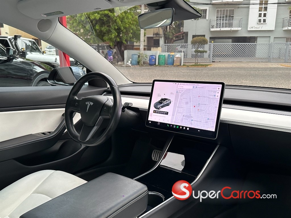 2019 Tesla Model 3 Performace — foto 4 / 6