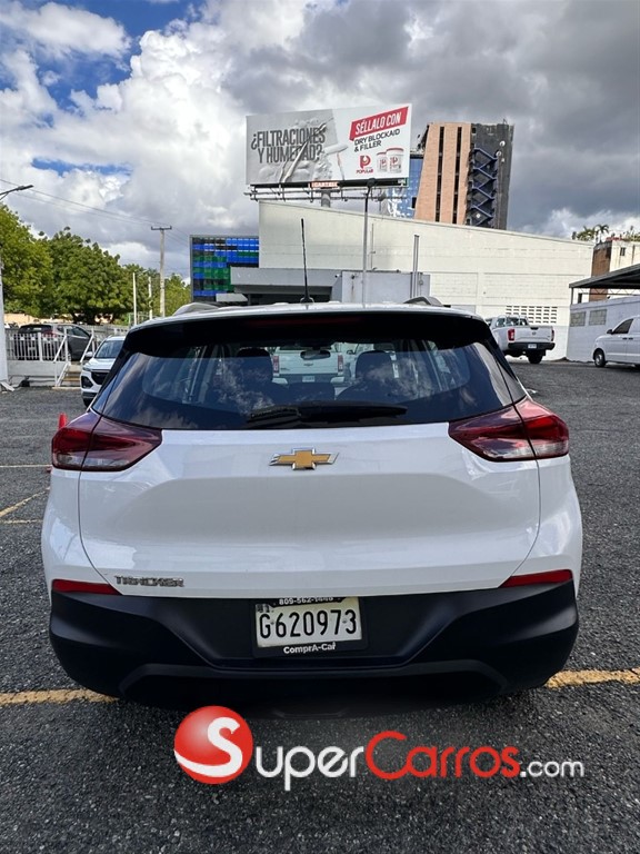2023 Chevrolet Tracker LS — foto 8 / 11