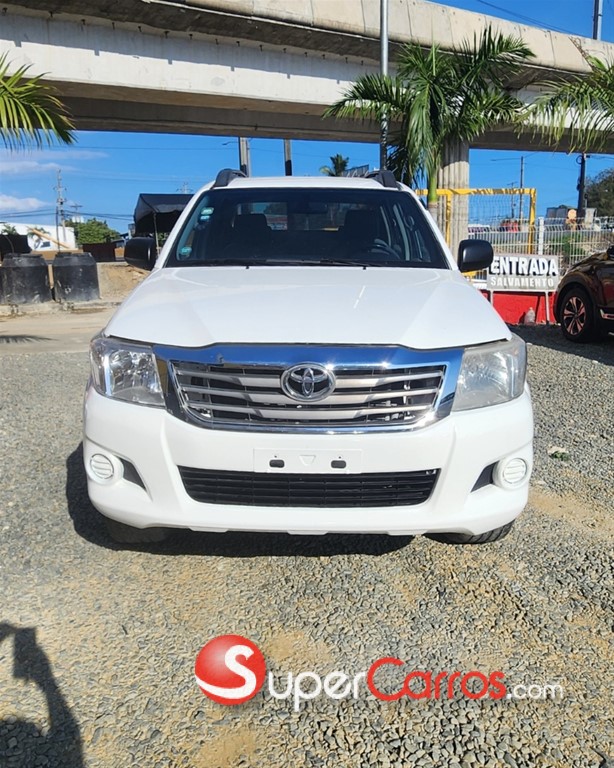2010 Toyota Hilux — foto 7 / 10
