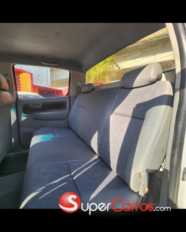 2010 Toyota Hilux — foto 10 / 10