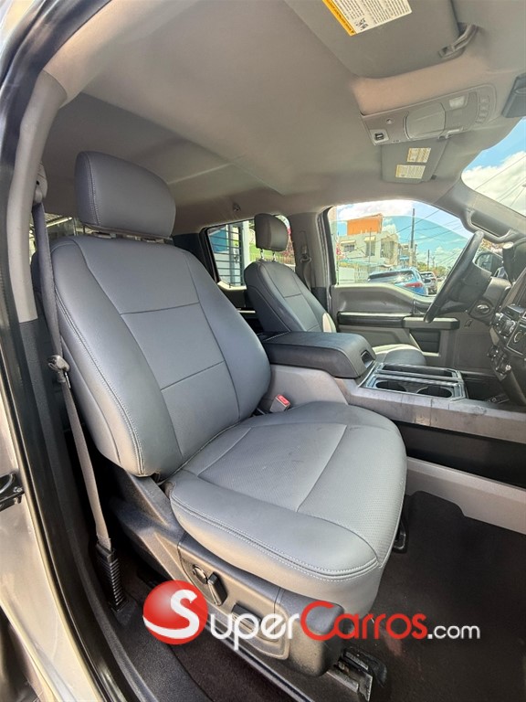 2020 Ford F 150 XLT — foto 8 / 9