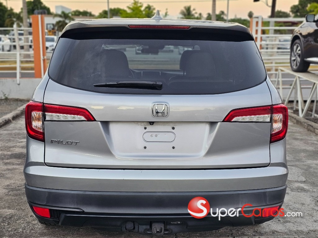 2019 Honda Pilot — foto 9 / 12
