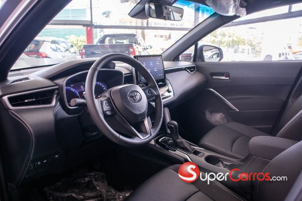2025 Toyota Corolla Cross Full Hibrid — foto 5 / 9