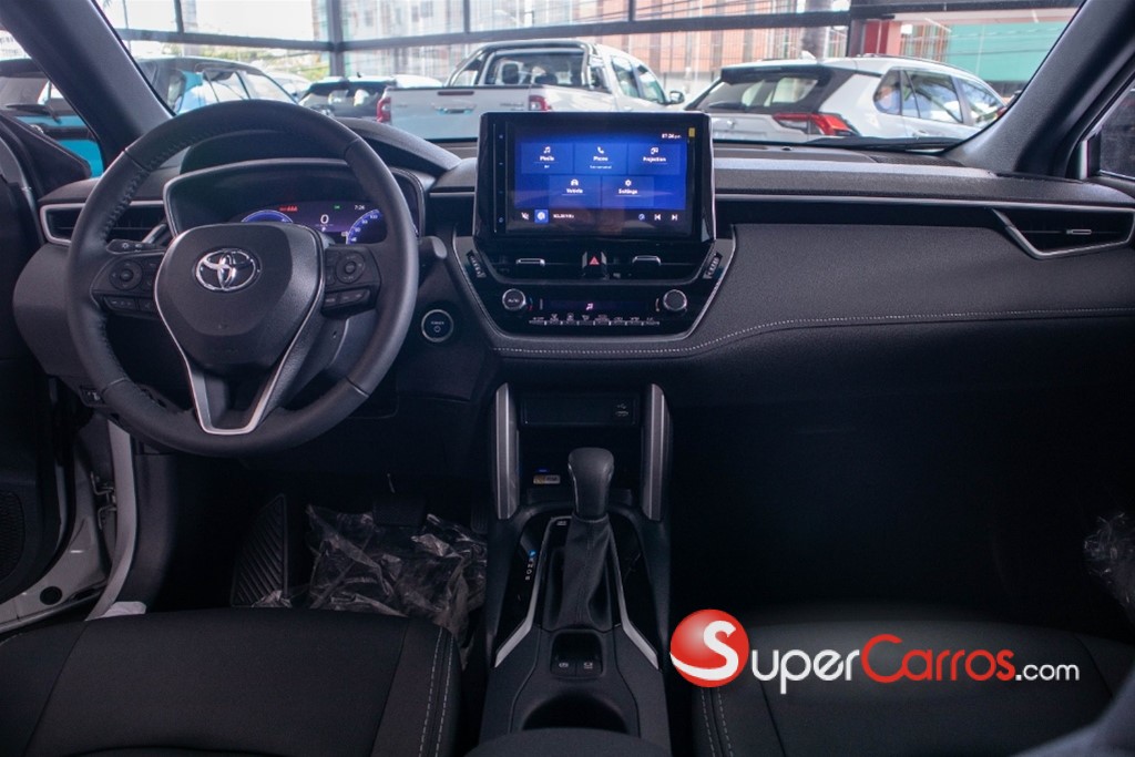 2025 Toyota Corolla Cross Full Hibrid — foto 8 / 9
