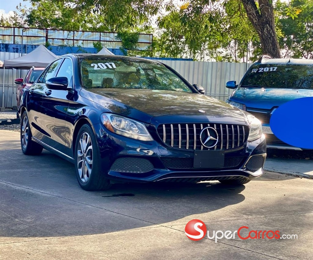 2017 Mercedes-Benz Clase C 300