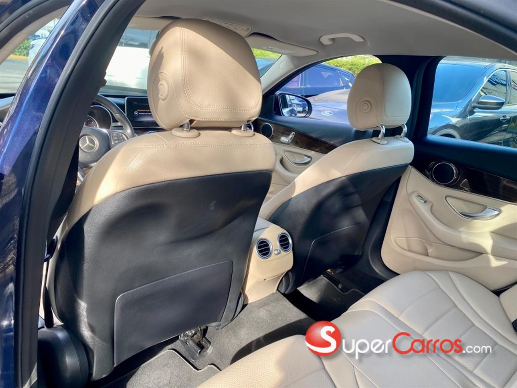 2017 Mercedes-Benz Clase C 300 — foto 2 / 12